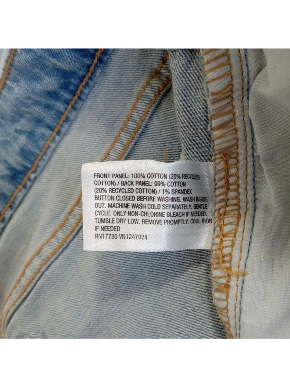 Wild Fable EasyRigid Size 8 Mid-Rise Straight Jeans Distressed Denim Medium Wash